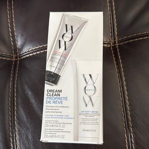 WOW Dream Clean Shampoo - Silver and White